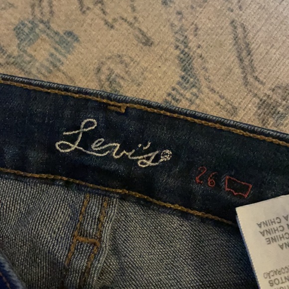 Levi’s Jeans - Picture 4 of 7
